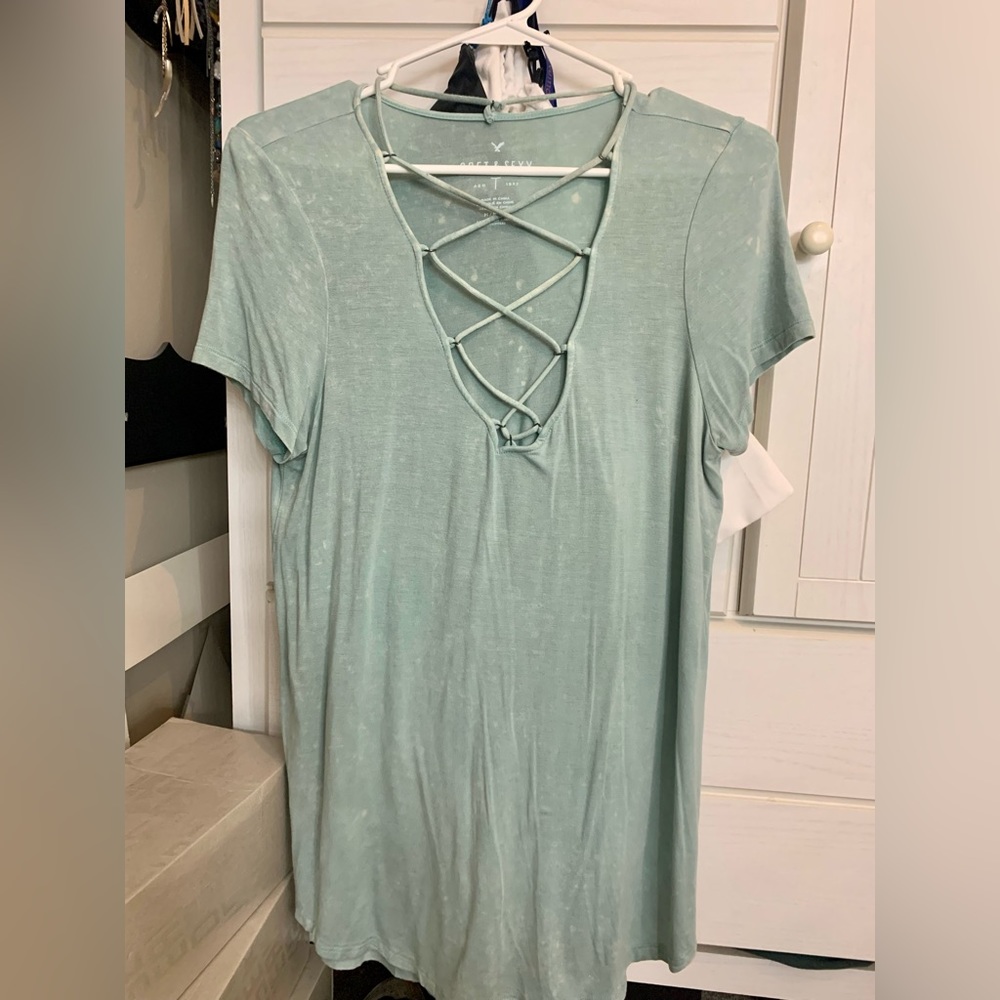 American Eagle size medium.